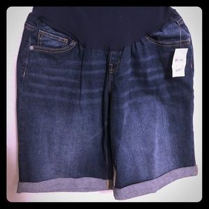 Nwt Denim indigo blue Maternity shorts high waist